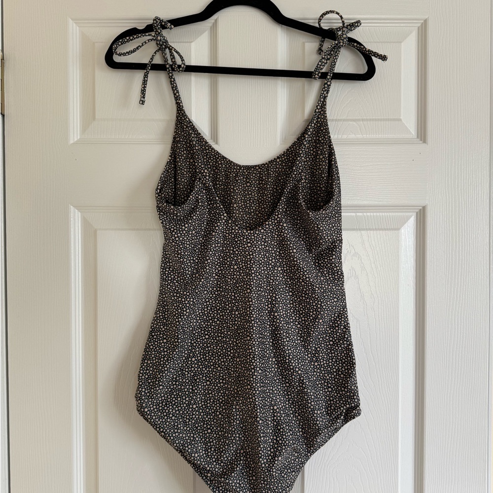 OPEN TO OFFERS!!! Tie-Shoulder Black and Tiny Daisy Print One-Piece Swimsuit - Picture 2 of 4
